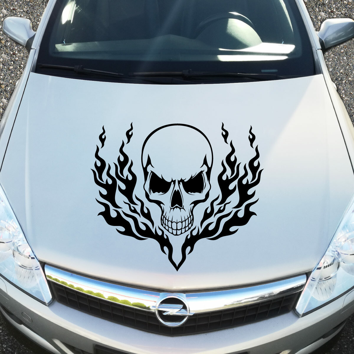 Totenkopf Aufkleber und skull Sticker in coolen Flammen fürs Auto in XL -  Shop